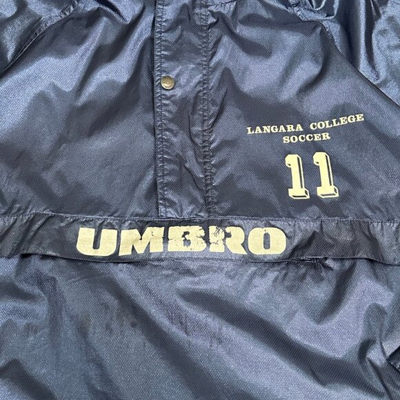 Vintage Umbro Langara College Soccer 1/4 Zip Windbreaker Jacket - Size Large - Picture 5 of 13